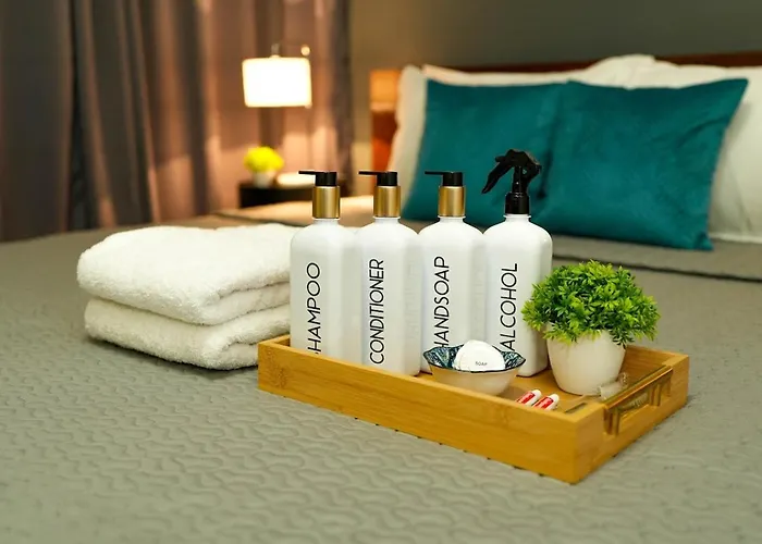 Apartamento 2br Luxe In Bgc High Street With Pool Access *